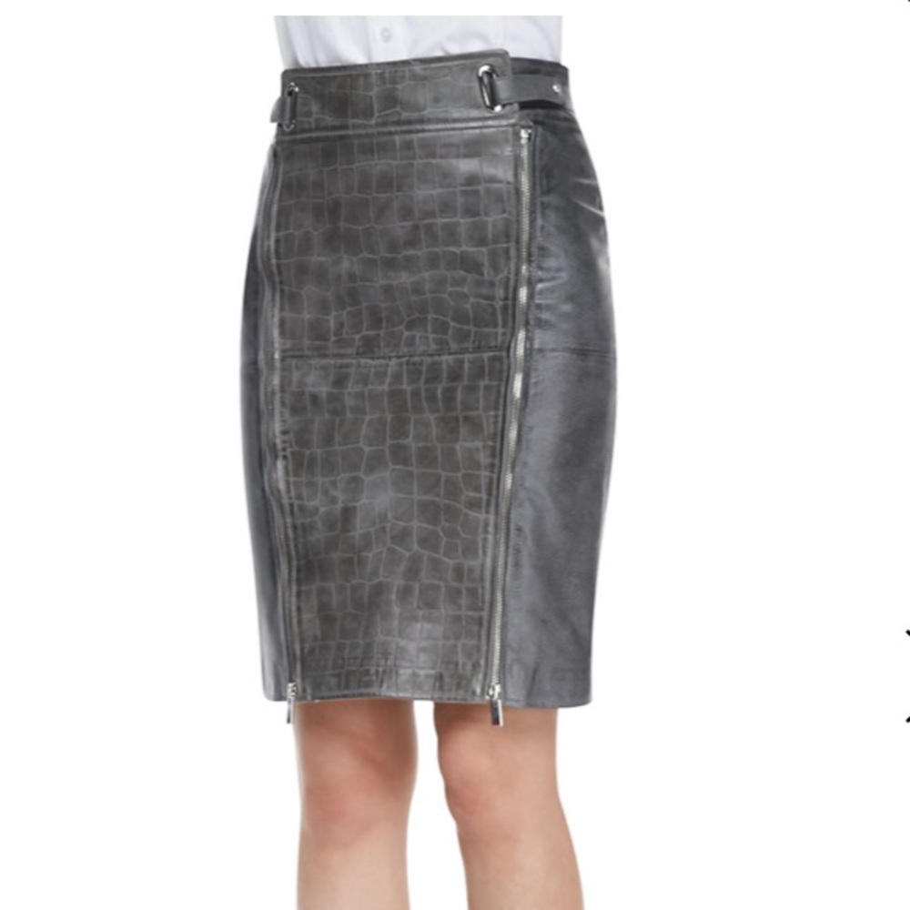 Bagatelle Leather Crocodile-Embossed Skirt (M)